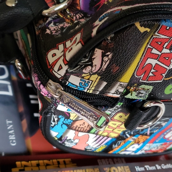 Star Wars LOUNGEFLY Barrel Crossbody Bag - Picture 8 of 11